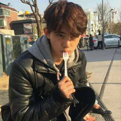 头像男生高清大图2025