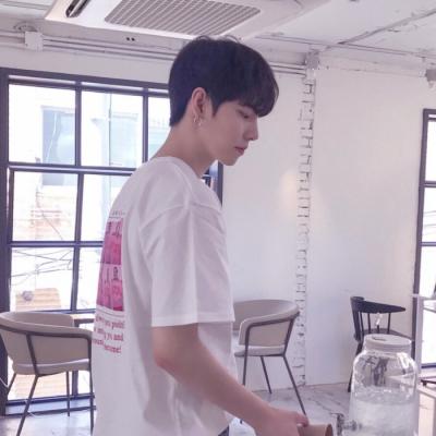 帅男微信头像图片