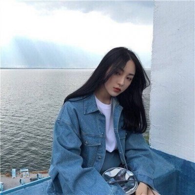 蓝色调小清新女头