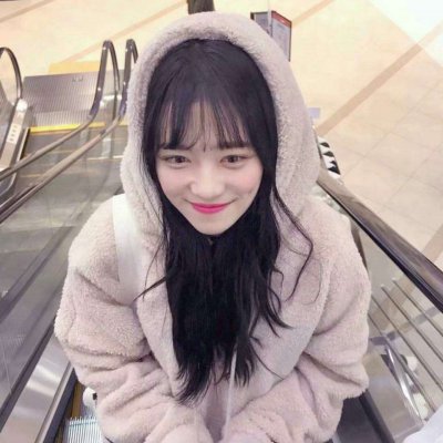 女头像可爱甜美微笑高清图片