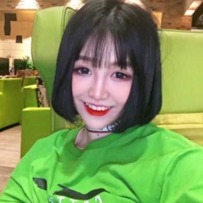 2025头像女生超酷真人短发图片