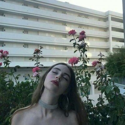 女生欧美范微信头像图片高冷大气