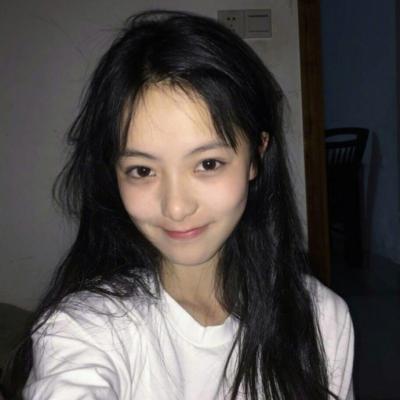可爱傻傻的女生头像真人图片