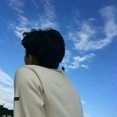 qq头像蓝色系男生真人帅气图片