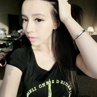 qq头像妩媚女生性感图片