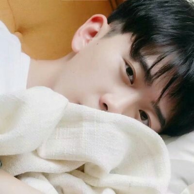 头像高级小众男生意境图片