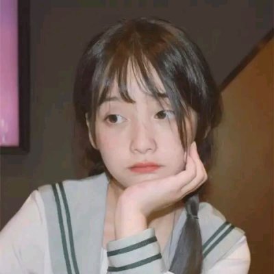 18岁女头像真实自然图片