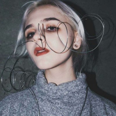 女生欧美范微信头像图片高冷大气