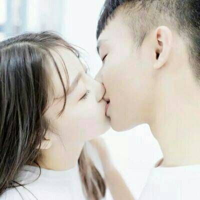 真人情头双人两张浪漫图片