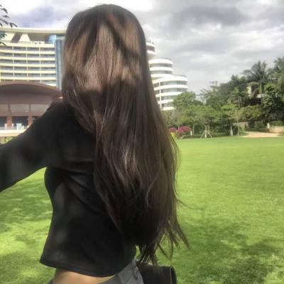 女生背影侧面气质微信头像图片