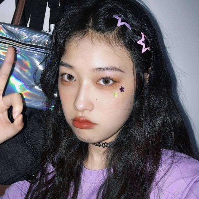 极度抑郁又好看头像女