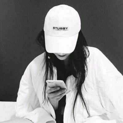 很难被发现的一对情侣头像图片