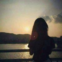 情侣头像海边唯美背影一对两张一男一女