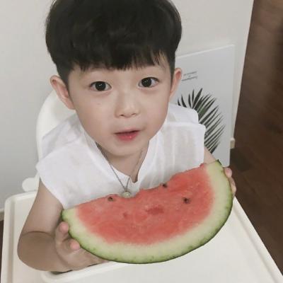 萌萌小正太高清头像图片