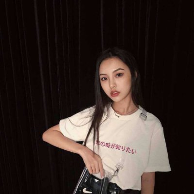 黑暗炫酷头像女生真人图片