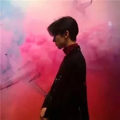 网图超帅小哥哥微信头像