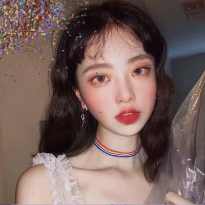 极度抑郁又好看头像女
