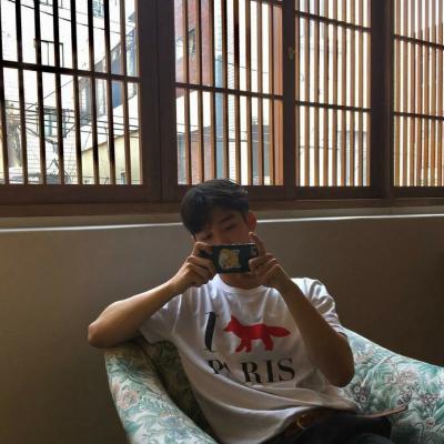 个性潮男图片头像冷酷
