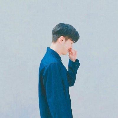 单人情侣头像一对两张一人一张