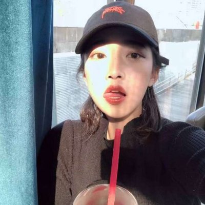 黑暗炫酷头像女生真人图片