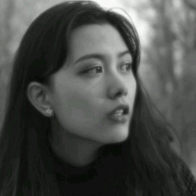 高冷气质女生头像黑白图片