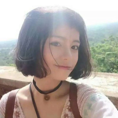 短发女生头像高冷真人图片