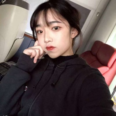 黑暗炫酷头像女生真人图片