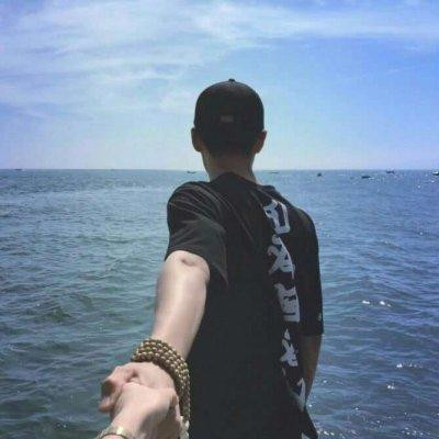 很难被发现的一对情侣头像图片