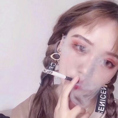 时尚女头像霸气高冷真人图片
