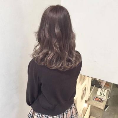 女生背影侧面气质微信头像图片