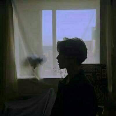 孤傲高冷男神真人头像图片