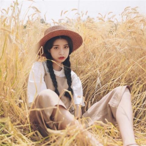 qq闺蜜头像小清新两张图片