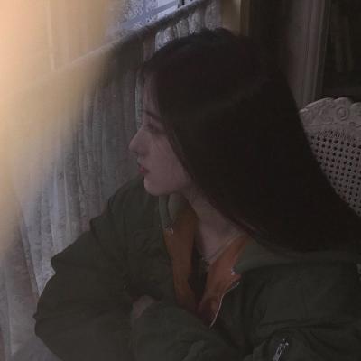 孤傲高冷霸气女生头像