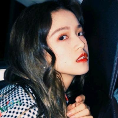 女生头像ins高冷御姐高清图片