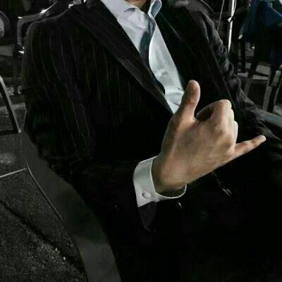 成熟深度有内涵的男士微信头像