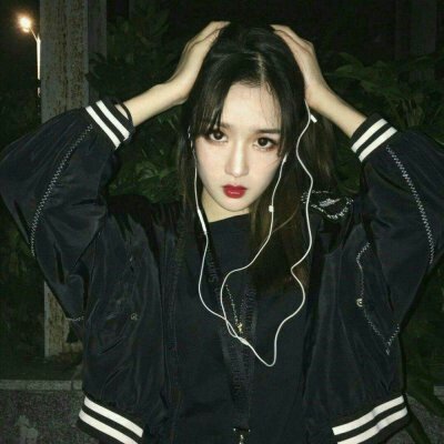 时尚女头像霸气高冷真人图片