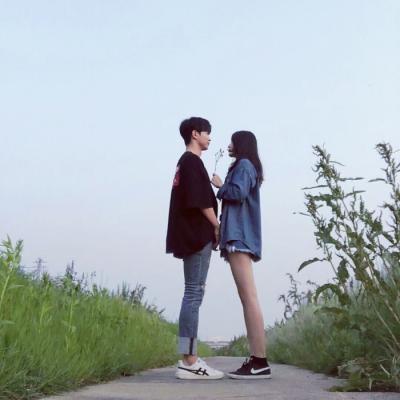情侣头像一对双人两张小清新图片