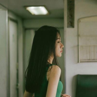 情侣头像意境唯美一对两张图片