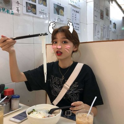 女生清纯萌呆可爱头像图片