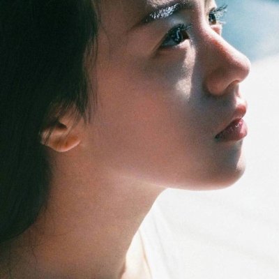 伤感美女图片头像气质