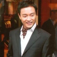 qq头像男生张国荣超帅照片