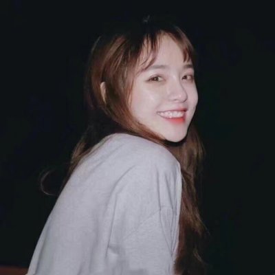 qq头像流行的潮流女生