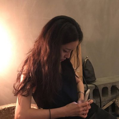 伤感美女图片头像气质