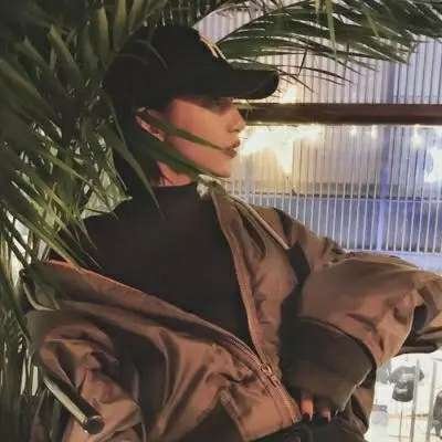 网恋网图女生头像真实照片