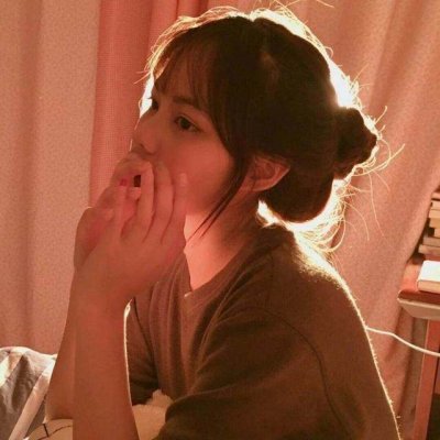 活泼开朗乐观的女生头像图片
