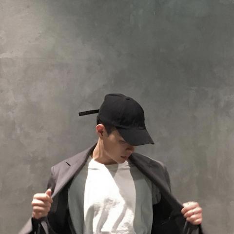微信头像男生冷酷帅帅哒图片