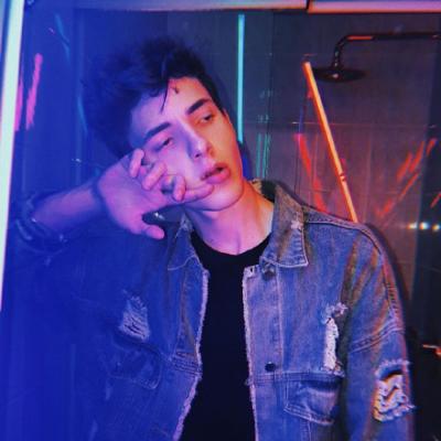 真人欧美帅哥头像