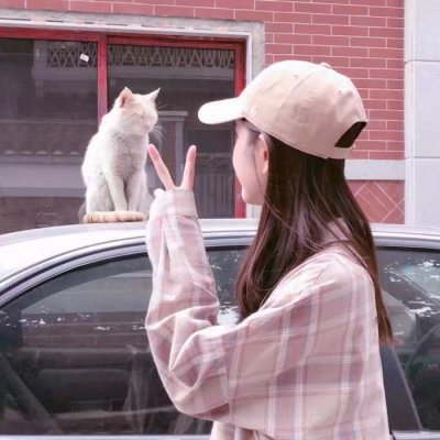 qq头像流行的潮流女生