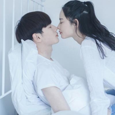 情侣专用一对两张清新浪漫图片