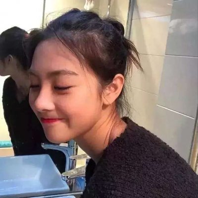 很酷的图片女生头像